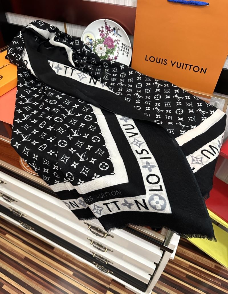 Louis Vuitton Scarf